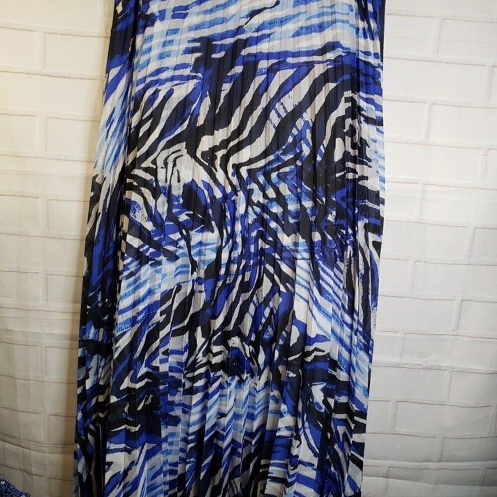 Tropical NEW Chicos Black Label Blue Pleated Maxi Skirt womens 2 M Long - Picture 9 of 9
